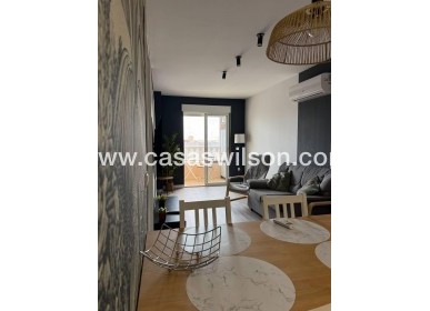 Sale - Apartment - Torrevieja - Centro