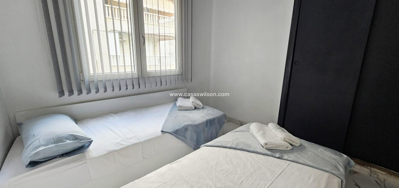 Sale - Apartment - Torrevieja - Acequion
