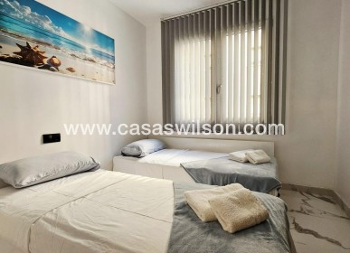 Sale - Apartment - Torrevieja - Acequion