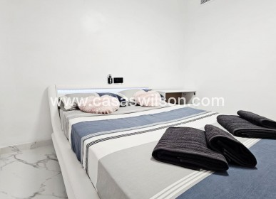 Sale - Apartment - Torrevieja - Acequion