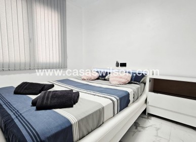 Sale - Apartment - Torrevieja - Acequion