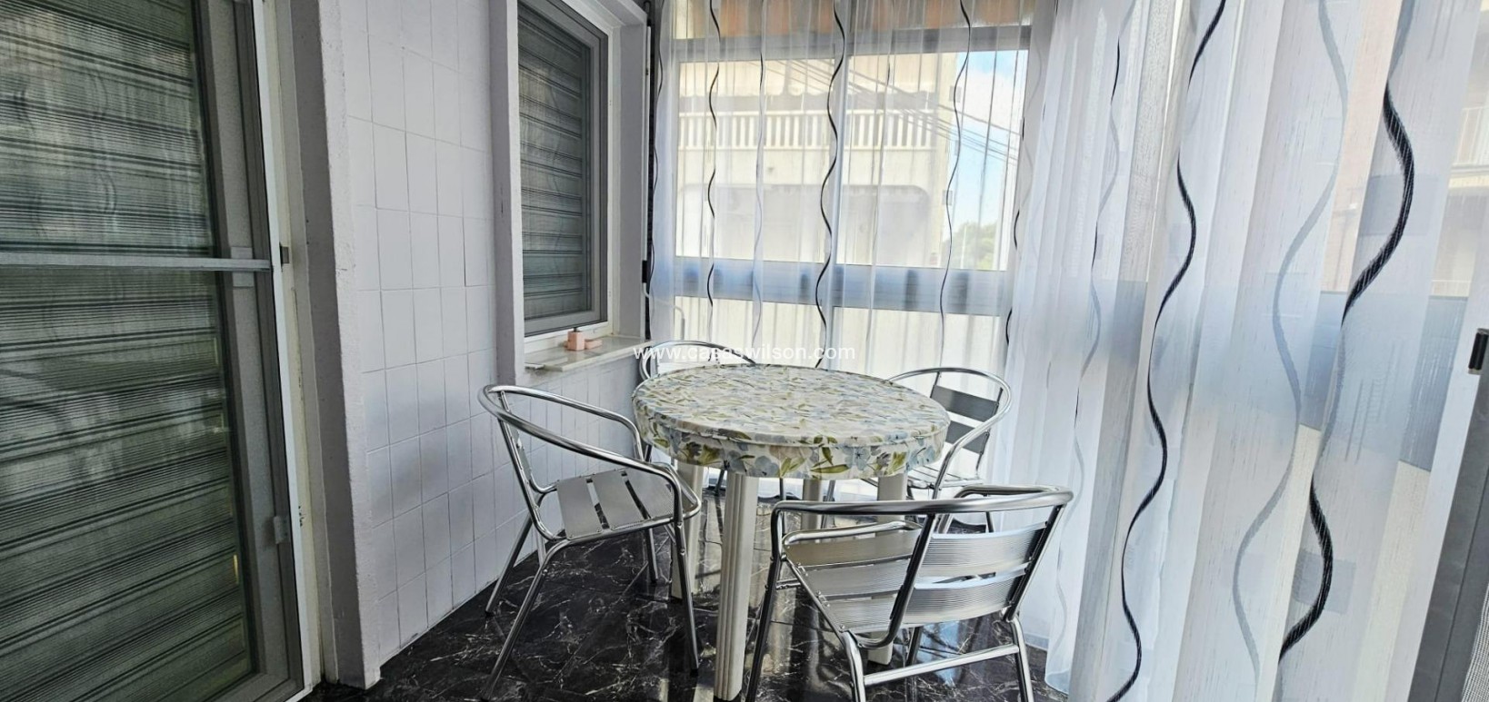 Sale - Apartment - Torrevieja - Acequion