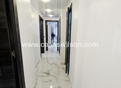 Sale - Apartment - Torrevieja - Acequion