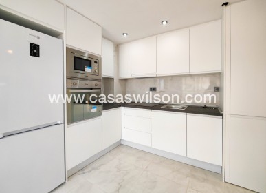 Sale - Apartment - Torrevieja - Costa Blanca