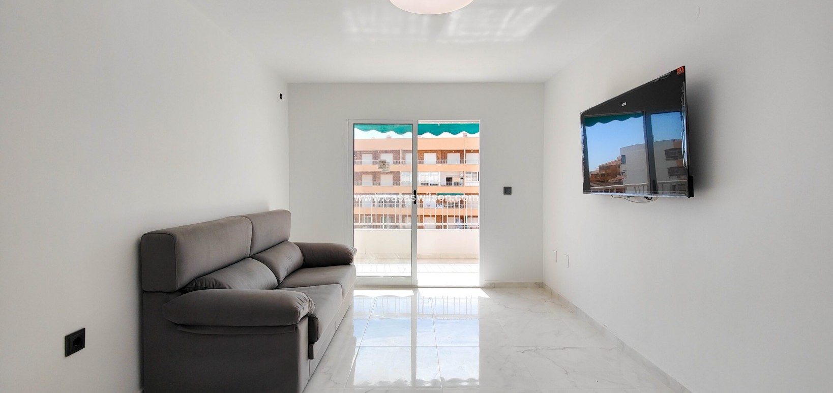 Sale - Apartment - Torrevieja - Costa Blanca