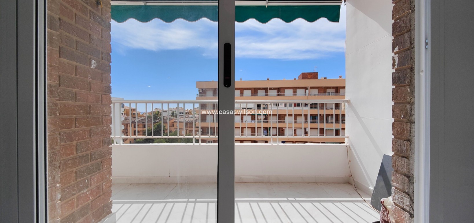 Sale - Apartment - Torrevieja - Costa Blanca