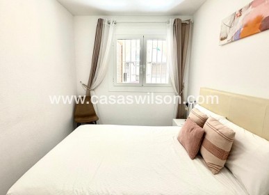 Sale - Apartment - Torrevieja - Acequion