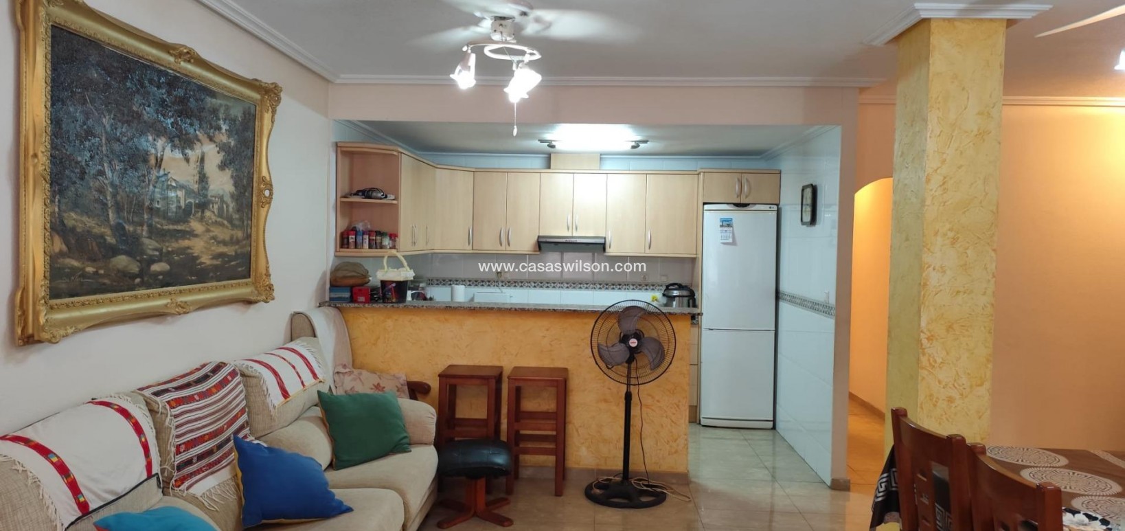 Sale - Apartment - Torrevieja - Estacion De Autobuses