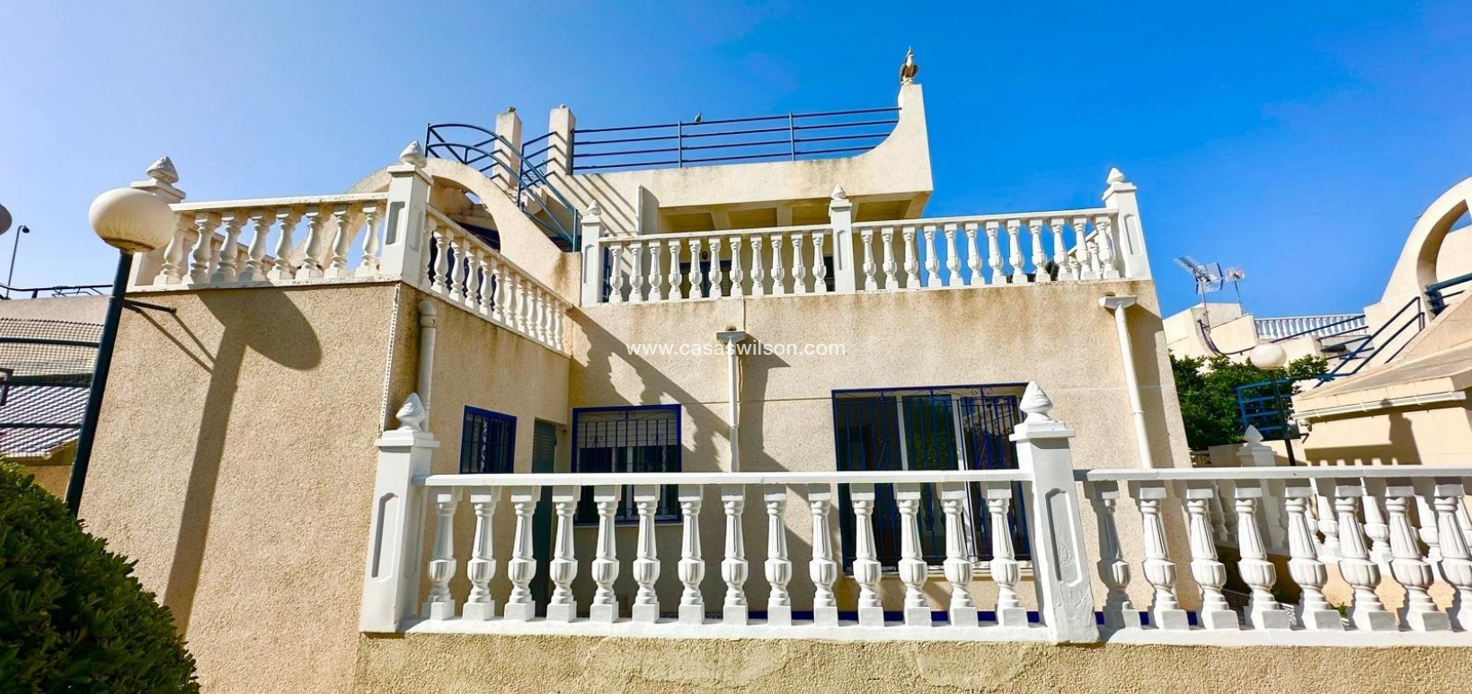 Sale - Townhouse - Torrevieja - Carrefour