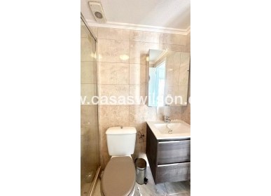 Sale - Townhouse - Torrevieja - Carrefour