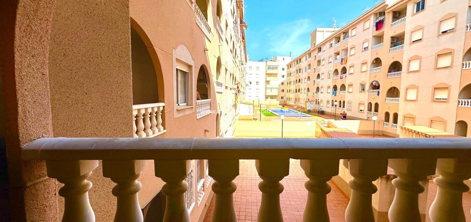 Sale - Apartment - Torrevieja - Estacion De Autobuses