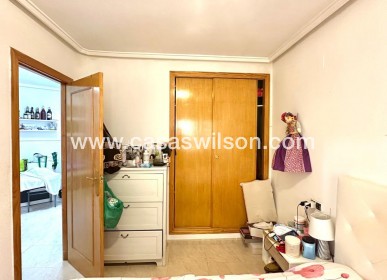 Sale - Apartment - Torrevieja - Estacion De Autobuses