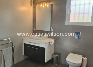 Sale - Villa - La Romana - Inland