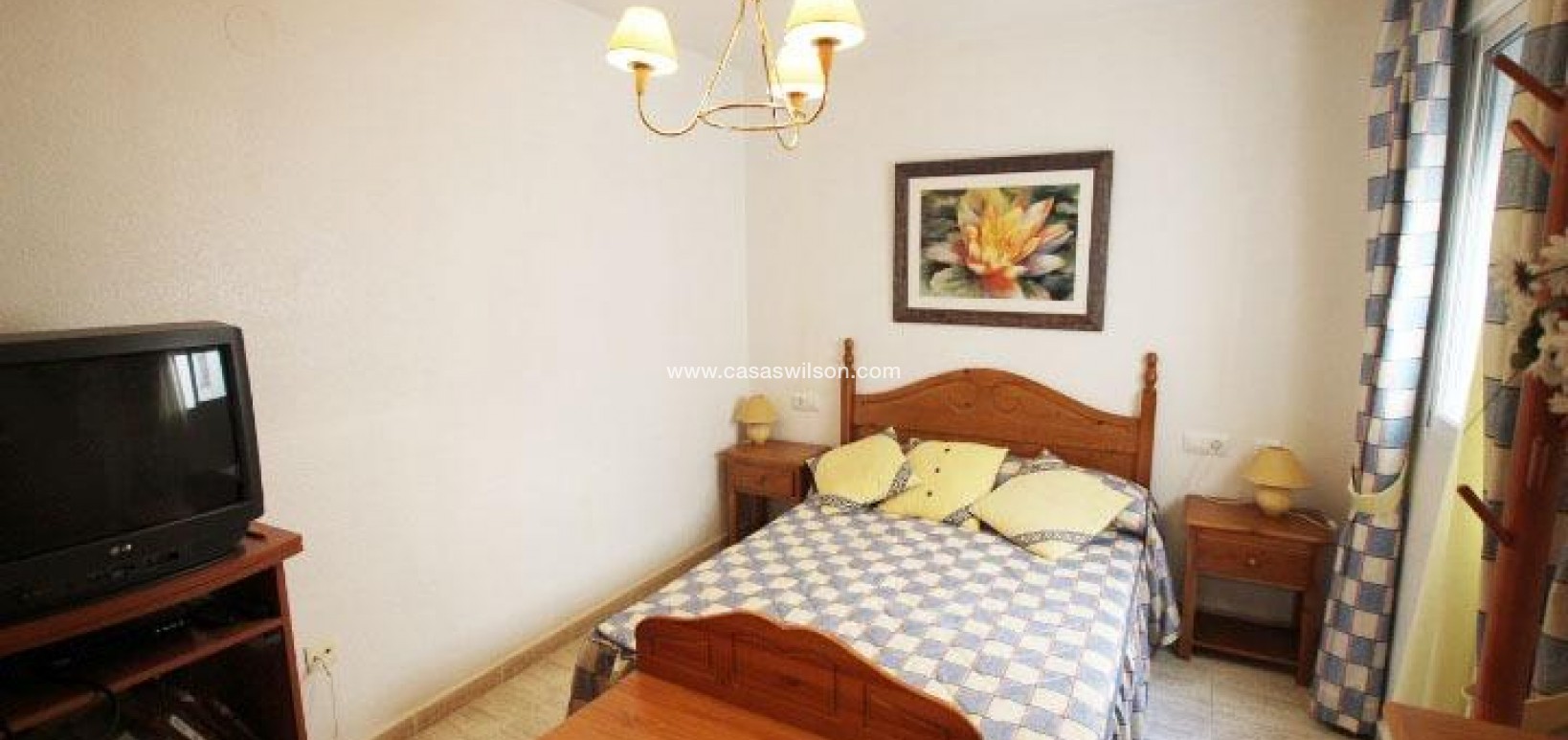 Sale - Apartment - Guardamar del Segura - CENTRO