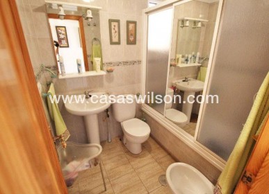 Sale - Apartment - Guardamar del Segura - CENTRO