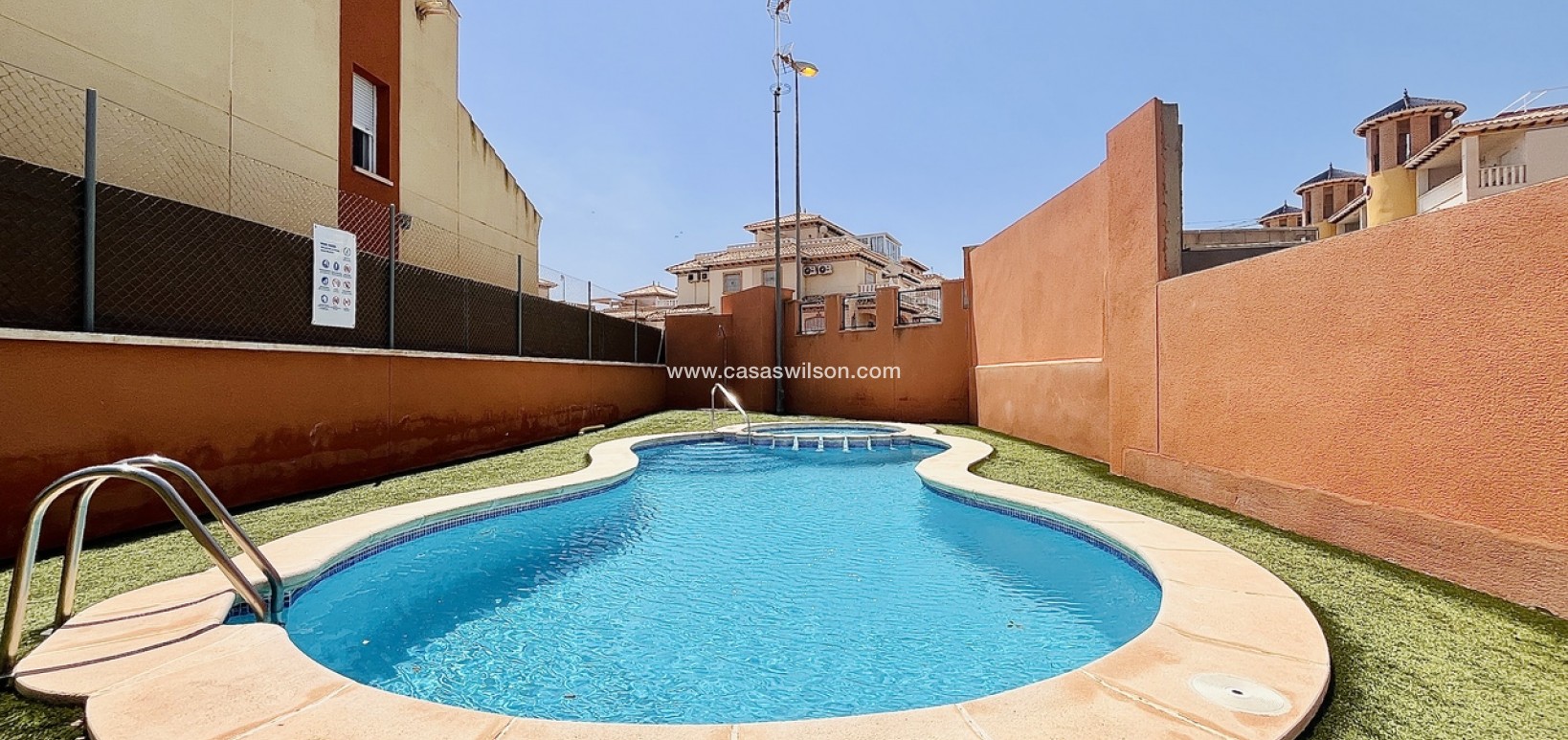 Sale - Townhouse - Cabo Roig - Costa Blanca