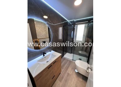 Sale - Apartment - Torrevieja - Estacion De Autobuses