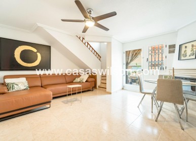 Sale - Apartment - Torrevieja - Playa de los Naufragos