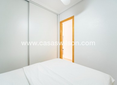 Sale - Apartment - Torrevieja - Playa de los Naufragos