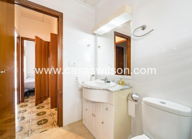 Sale - Apartment - Torrevieja - Playa de los Naufragos