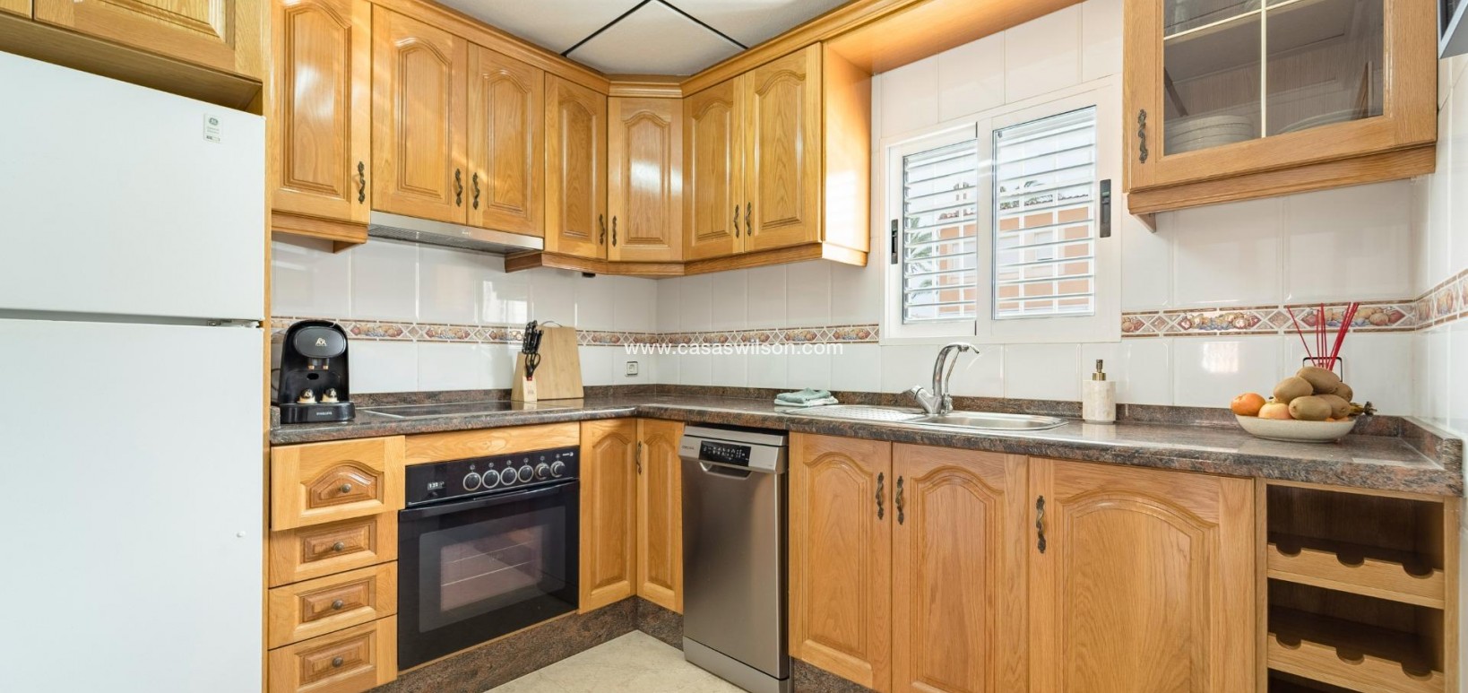 Sale - Apartment - Torrevieja - Playa de los Naufragos