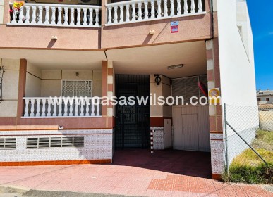 Sale - Villa - Torrevieja - Costa Blanca