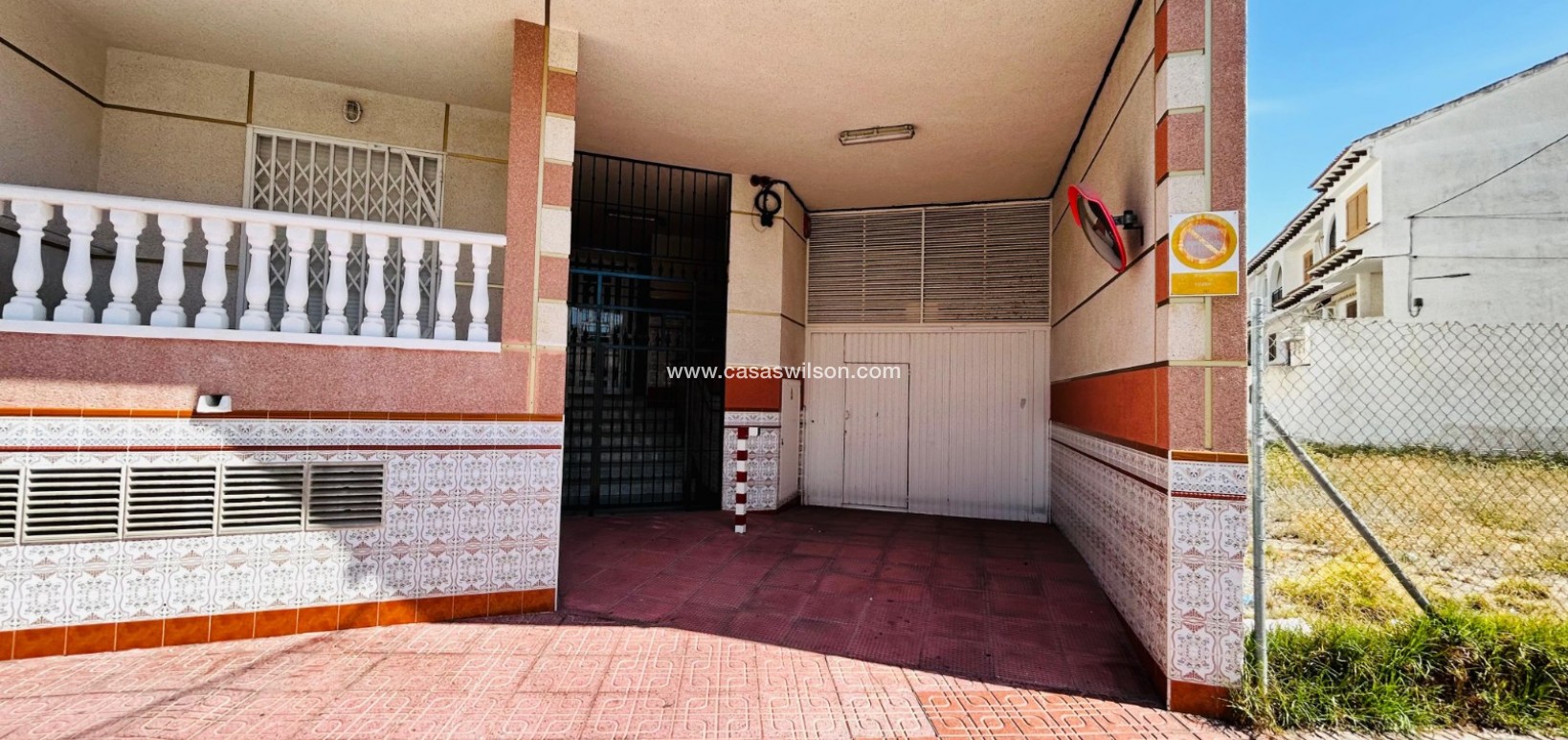 Sale - Villa - Torrevieja - Costa Blanca