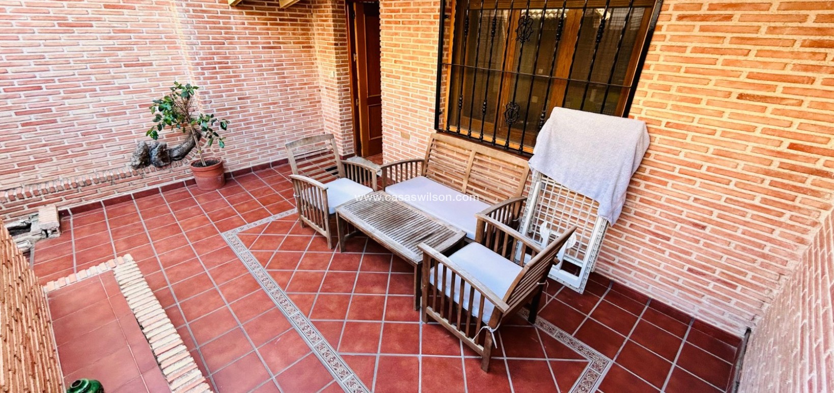 Sale - Villa - Torrevieja - Costa Blanca