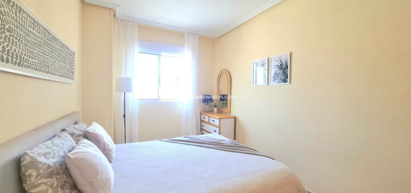 Sale - Apartment - Torrevieja - Costa Blanca