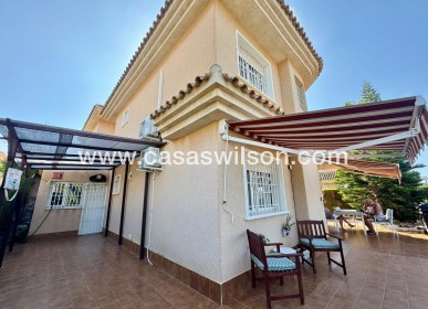 Sale - Villa - Torrevieja - Costa Blanca