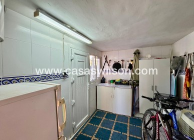 Sale - Villa - Torrevieja - Costa Blanca