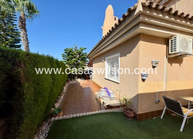 Sale - Villa - Torrevieja - Costa Blanca