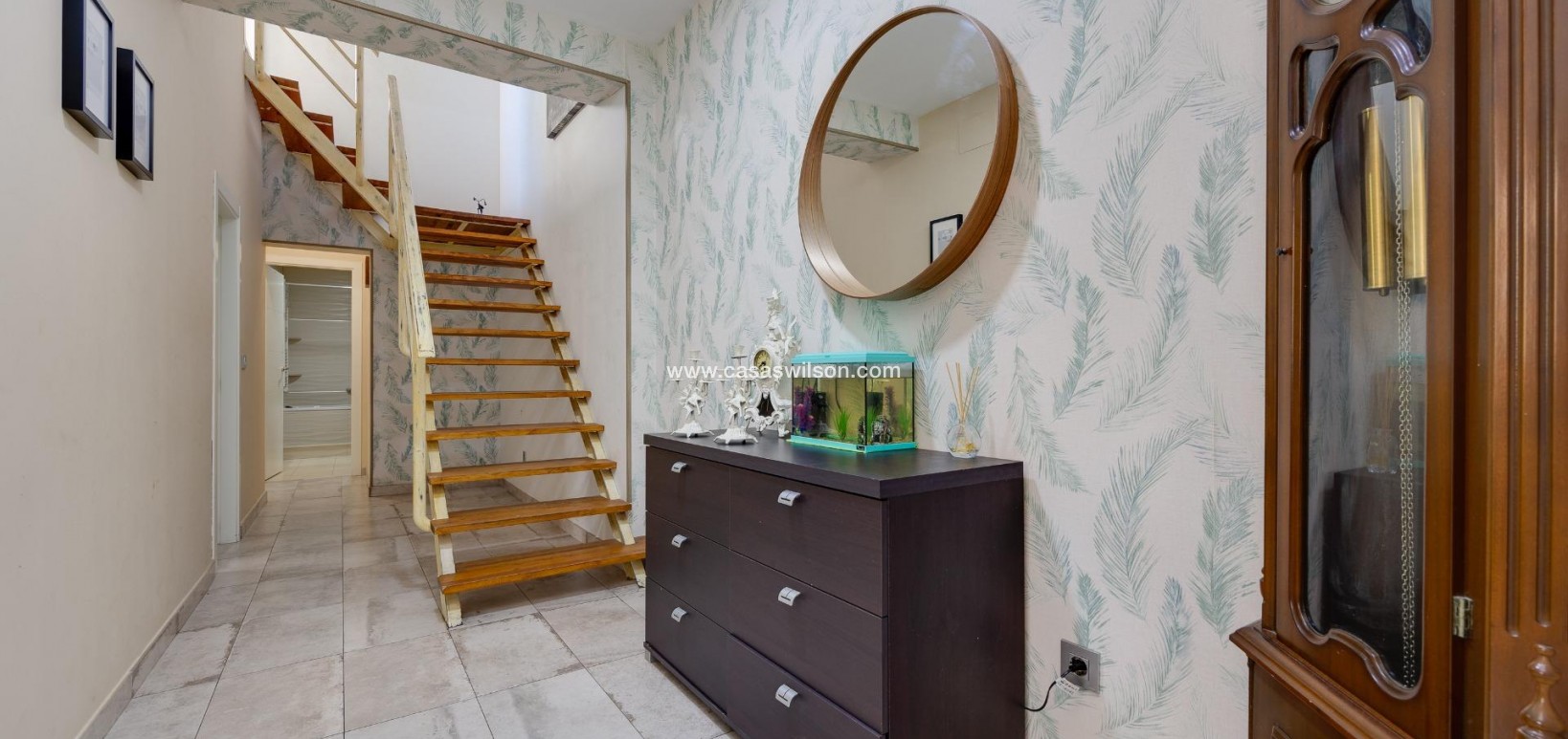 Sale - Townhouse - Torrevieja - Centro