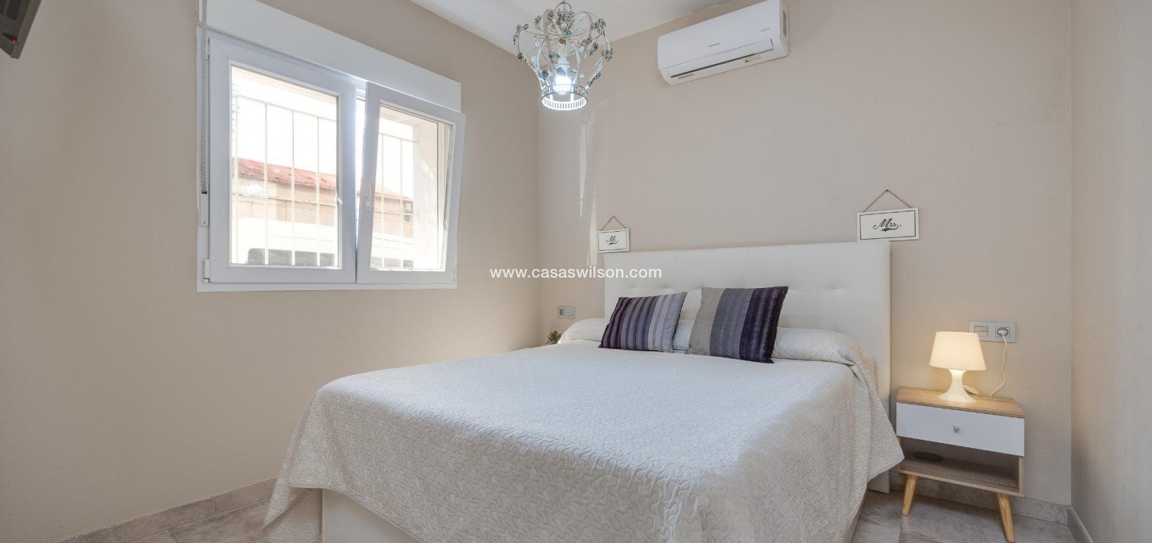 Sale - Townhouse - Torrevieja - Centro