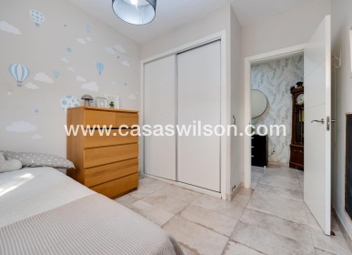 Sale - Townhouse - Torrevieja - Centro