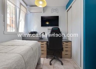 Sale - Townhouse - Torrevieja - Centro