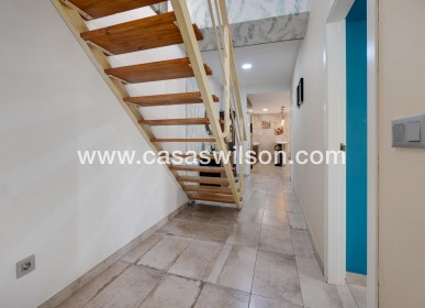 Sale - Townhouse - Torrevieja - Centro