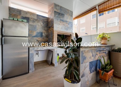 Sale - Townhouse - Torrevieja - Centro