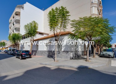 Sale - Townhouse - Torrevieja - Centro