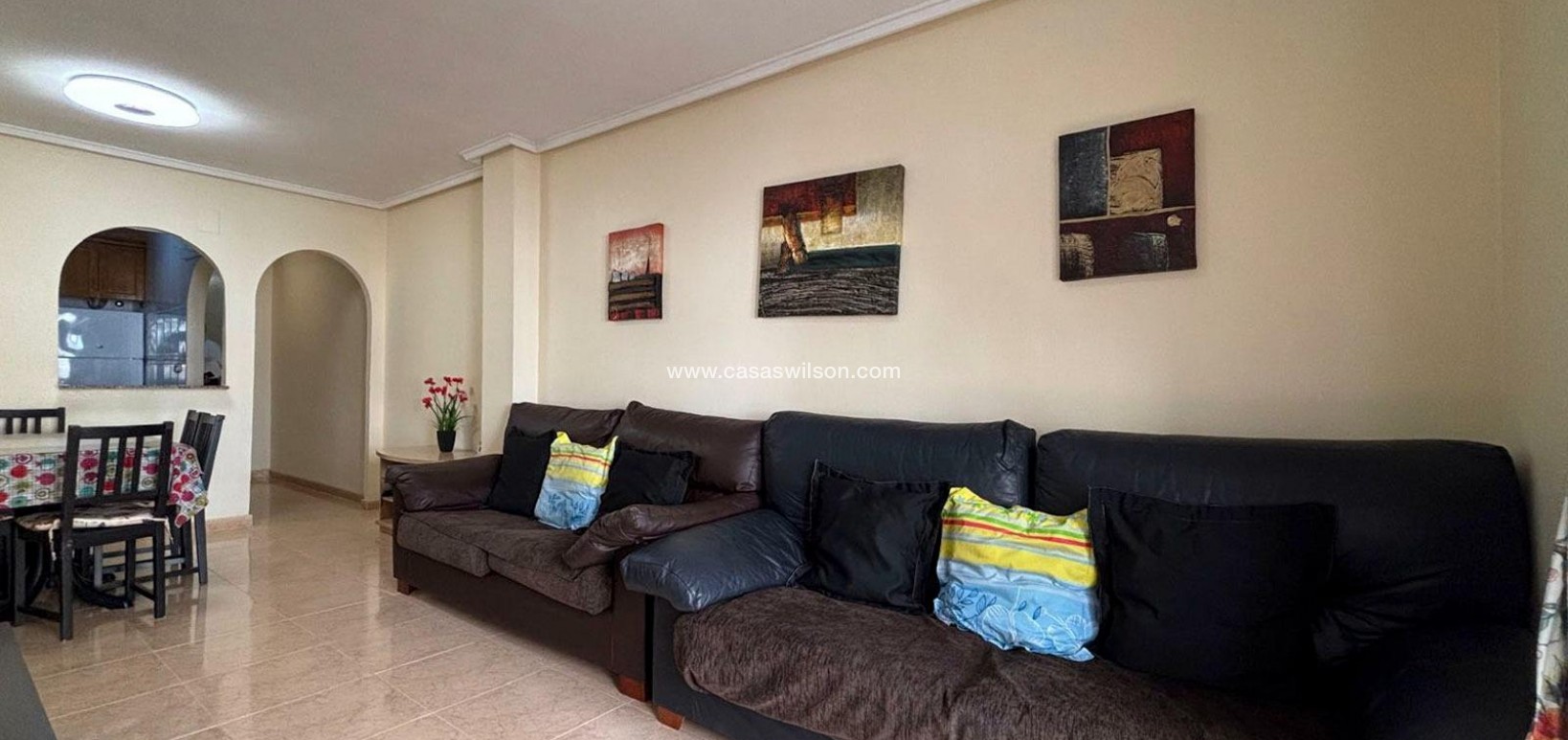 Sale - Apartment - Torrevieja - Centro