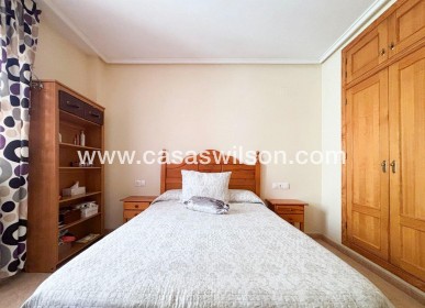 Sale - Apartment - Torrevieja - Centro