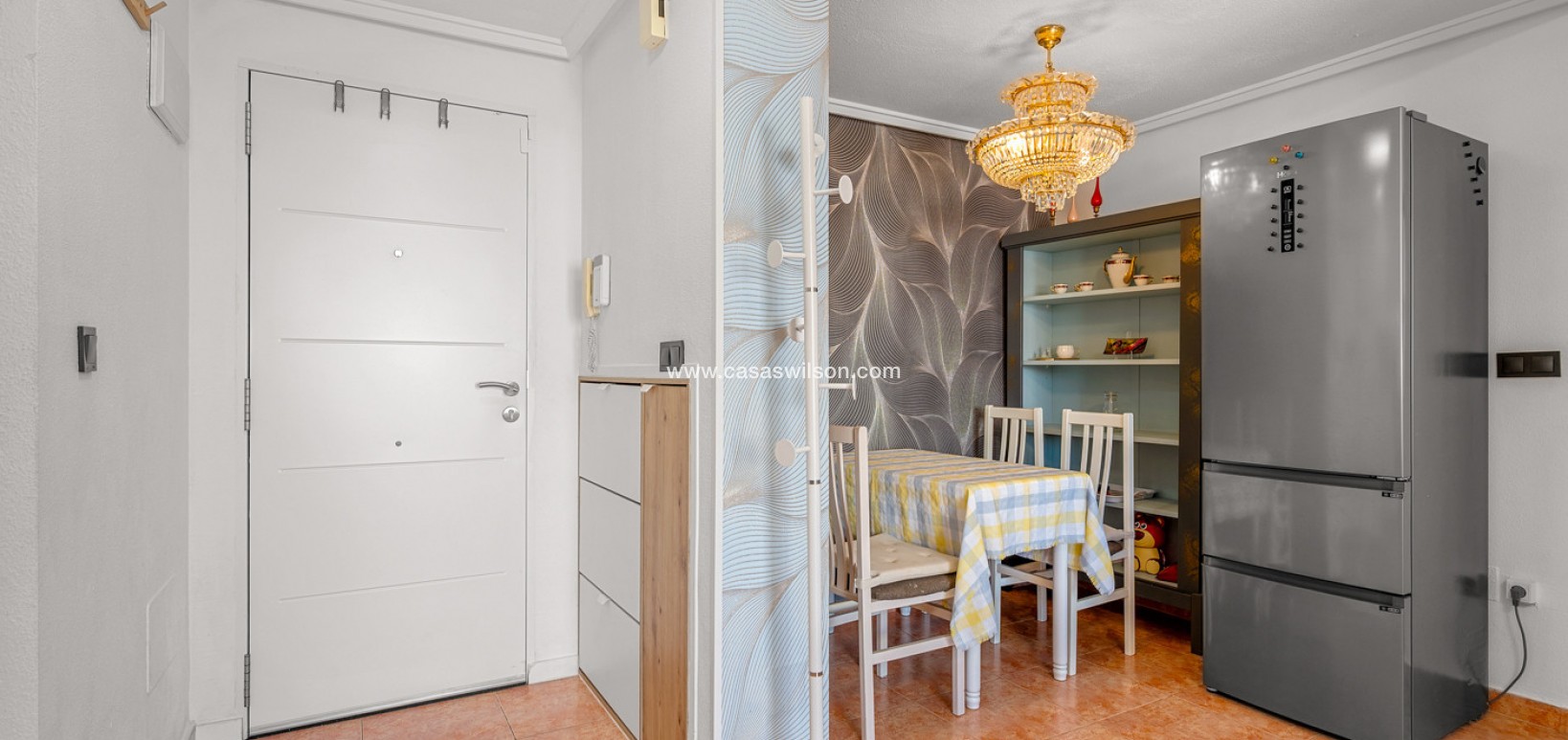 Sale - Apartment - Torrevieja - Costa Blanca