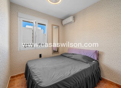 Sale - Apartment - Torrevieja - Costa Blanca