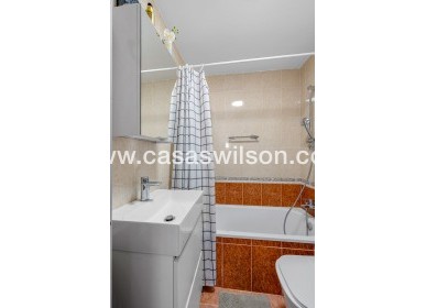 Sale - Apartment - Torrevieja - Costa Blanca