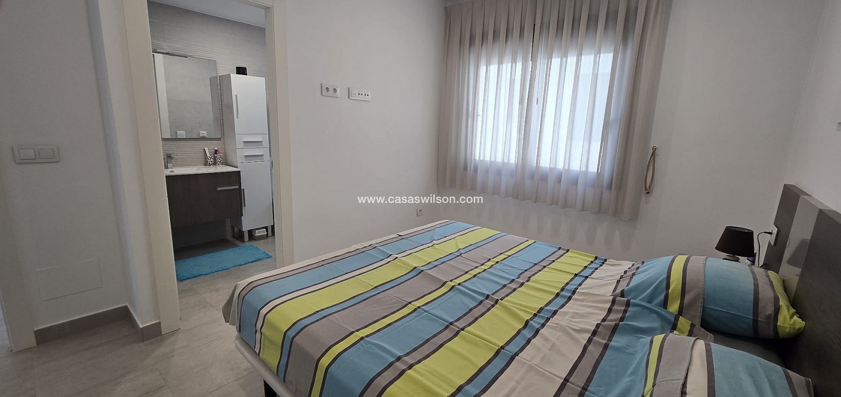 Sale - Apartment - Pilar de la Horadada - Costa Blanca
