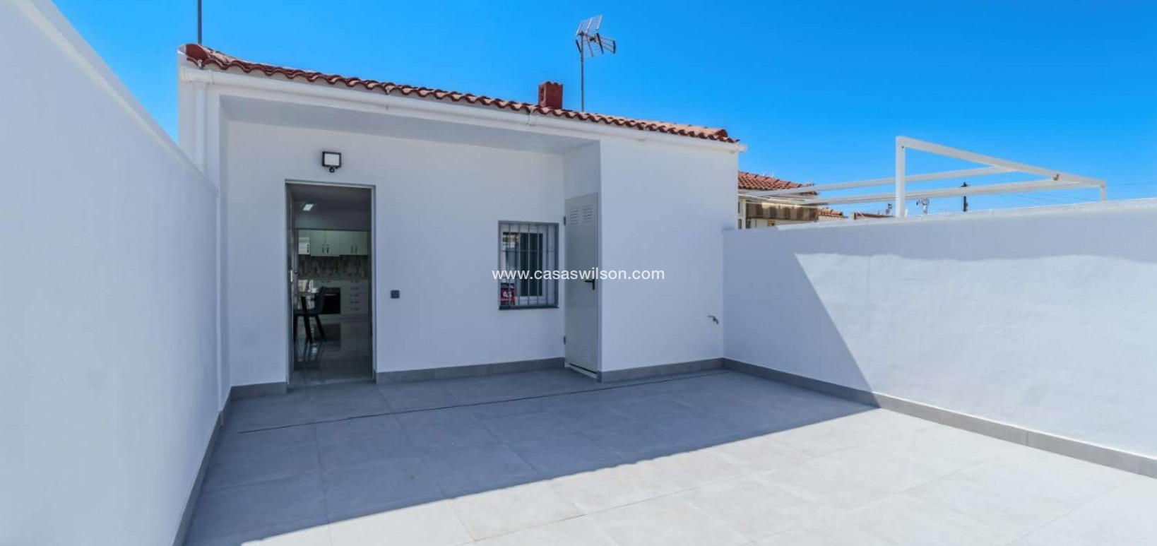 Sale - Bungalow - Torrevieja - Costa Blanca