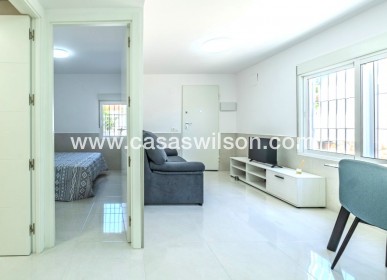 Sale - Bungalow - Torrevieja - Costa Blanca