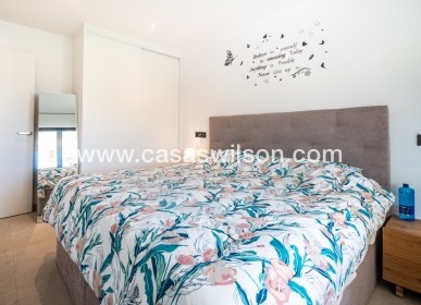 Sale - Appartement - Lo Crispin - Inland