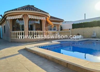 Sale - Villa - La Romana - Inland