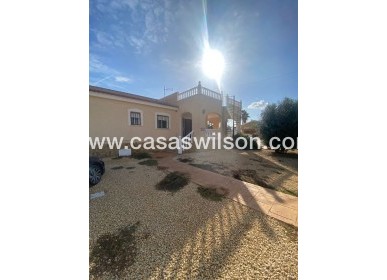 Sale - Villa - Catral - Costa Blanca